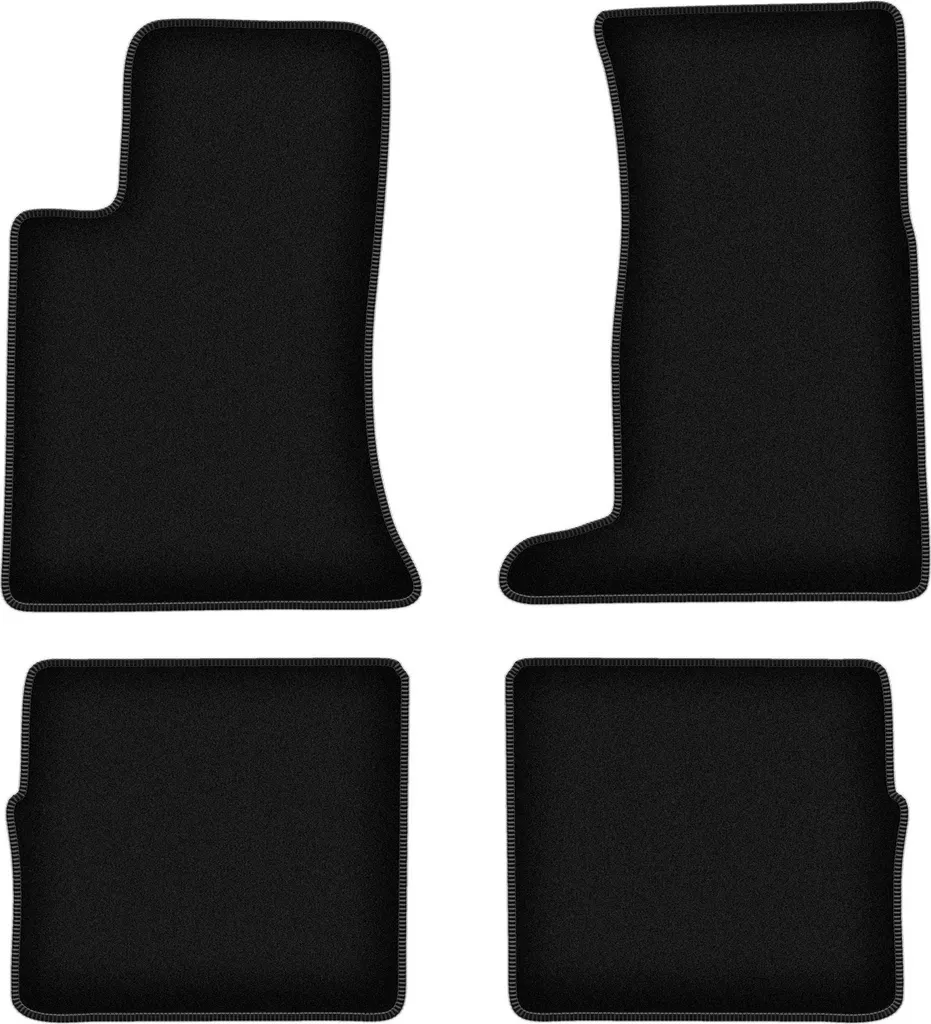 Set Tappetini Cadillac SRX 2004-2010 in Velluto Nero con Bottoni