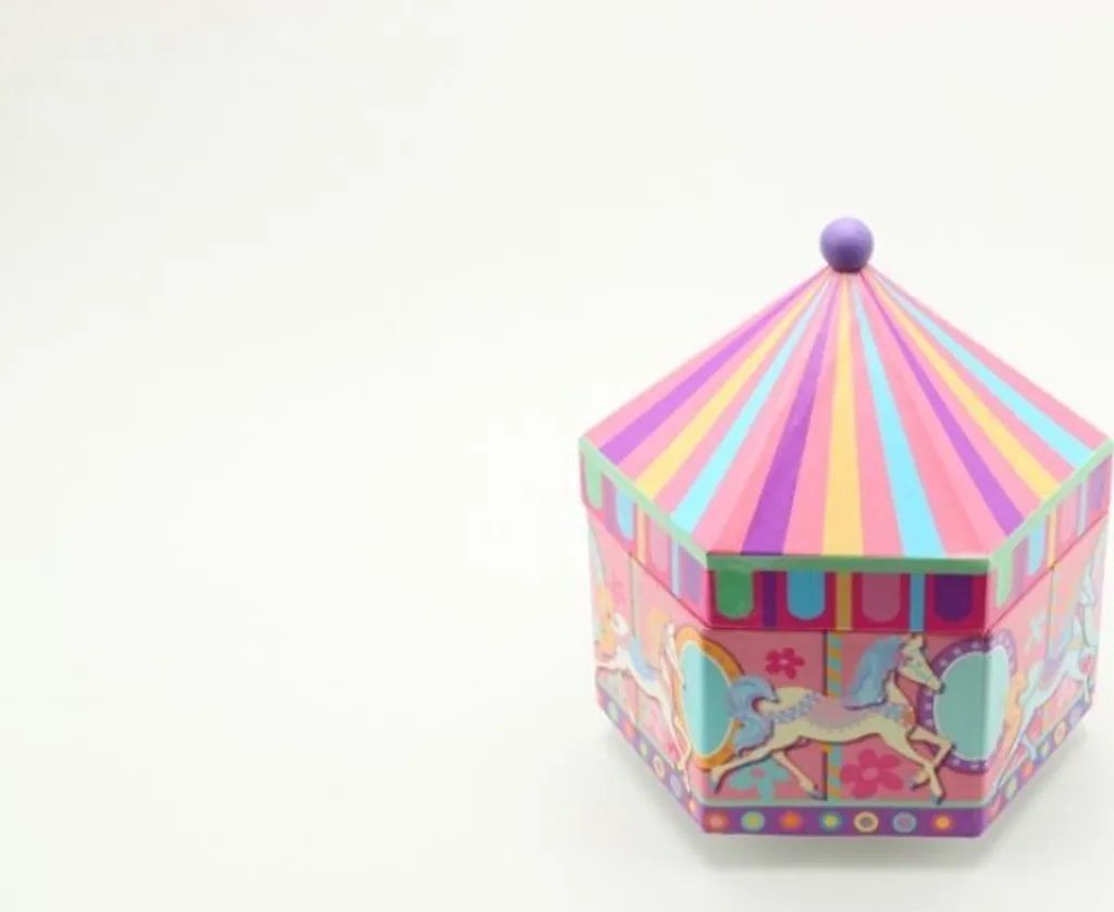 Cadeau de naissance Spieluhr 28067 - Boîte à musique pour chambre bébé