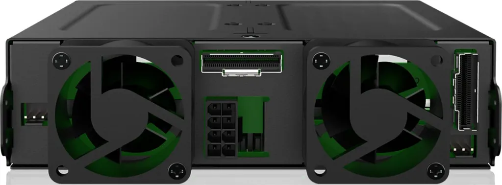 Ajouter 4 disques SSD sans changer de boîtier PC avec Icy Dock - 2