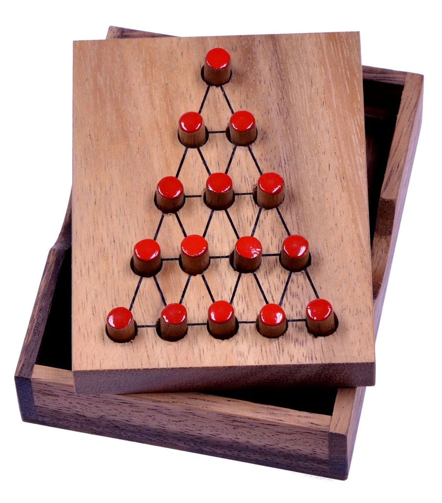 Der letzte Kämpfer - Dreieck-Solitär - Steckspiel - Knobelspiel aus Holz