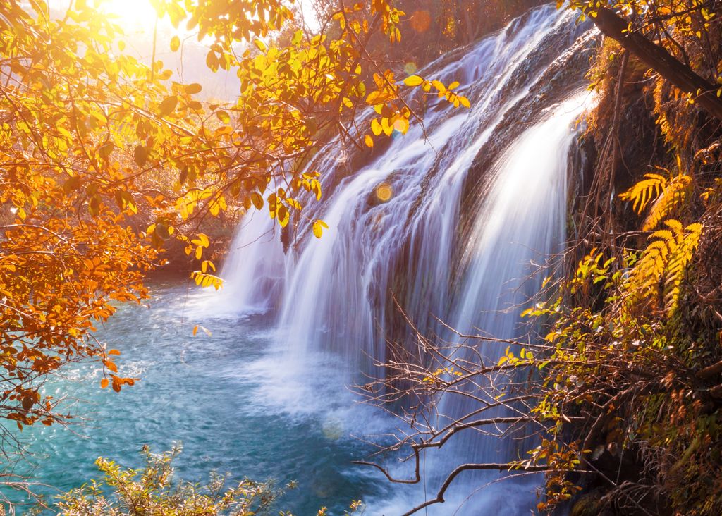 Papermoon VLIES Fototapete, Digitaldruck, Herbst Wasserfall (715)