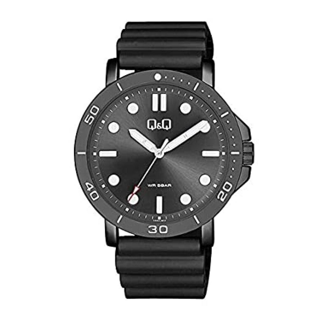 A black Q&Q wristwatch with a black strap is shown against a white background.