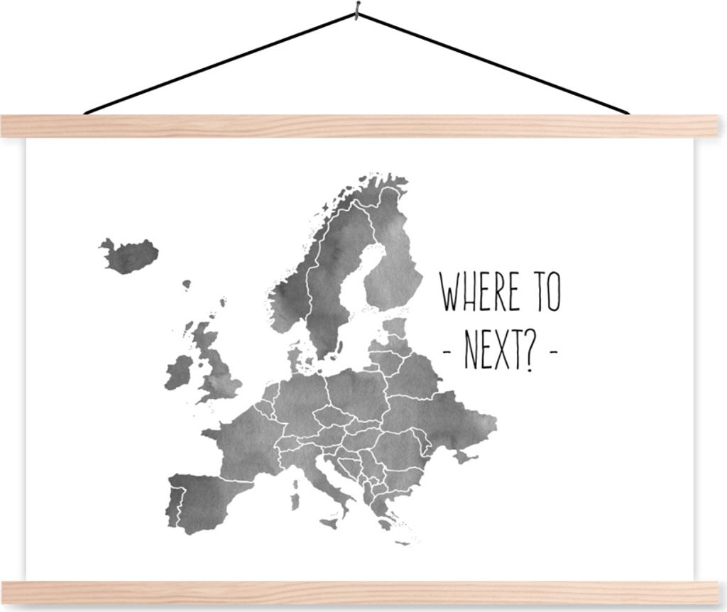 MuchoWow Textilposter Eurocard in grauer Aquarellfarbe mit dem Zitat "Wohin als nächstes?" - schwarz und weiß 120x80 cm mit holzfarbenen Rahmen...