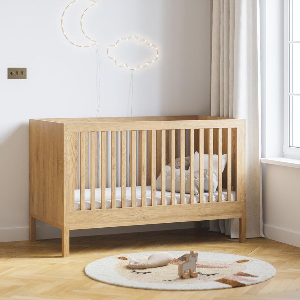 Petite Amélie Babybett Japandi – 70x140 cm – mitwachsend – Natur – höhenverstellbar