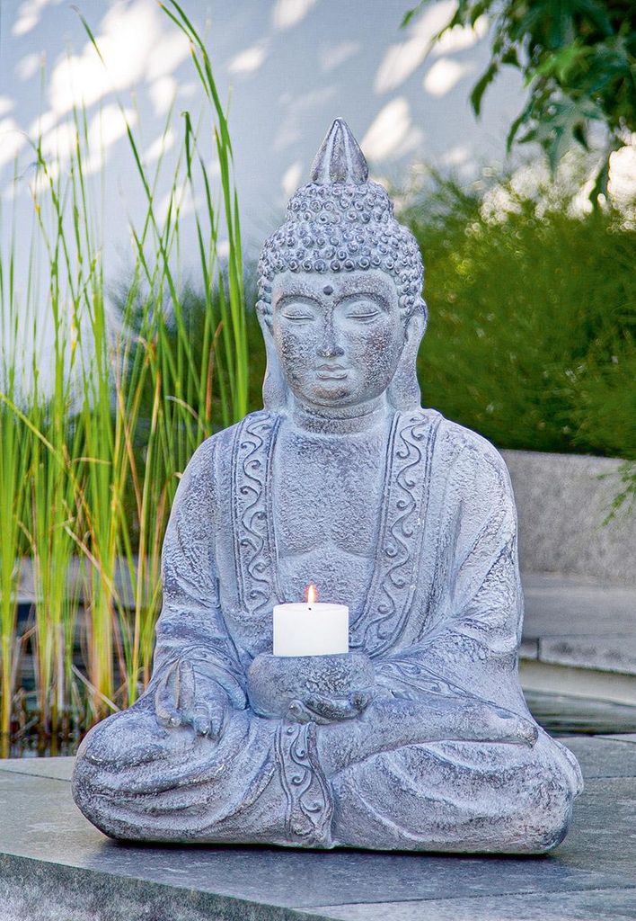 Gilde Figur, Kerzenleuchter, Buddha, Buddha , Magnesia, grau, VE 1, L. 29 cm, B. 46 cm, H. 67 cm Höhe: 67.00 cm Breite: 46.00 cm Tiefe: 29.00cm 57926