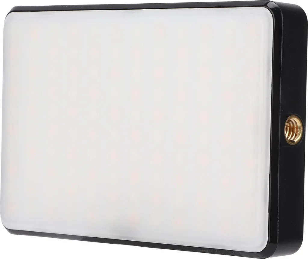 ST120 Luce Video Portatile CRI 95+: Recensione e Dati Tecnici Mini LED