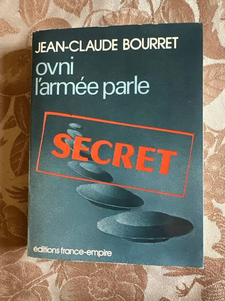 Ovni l'armée parle : Comprendre les secrets des phénomènes inexpliqués