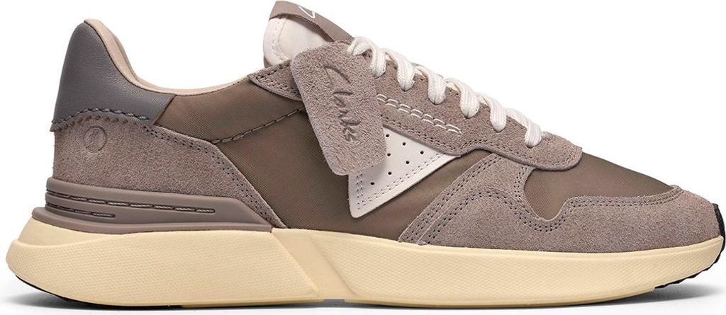Clarks Sneaker Sneaker Veloursleder/Textil
