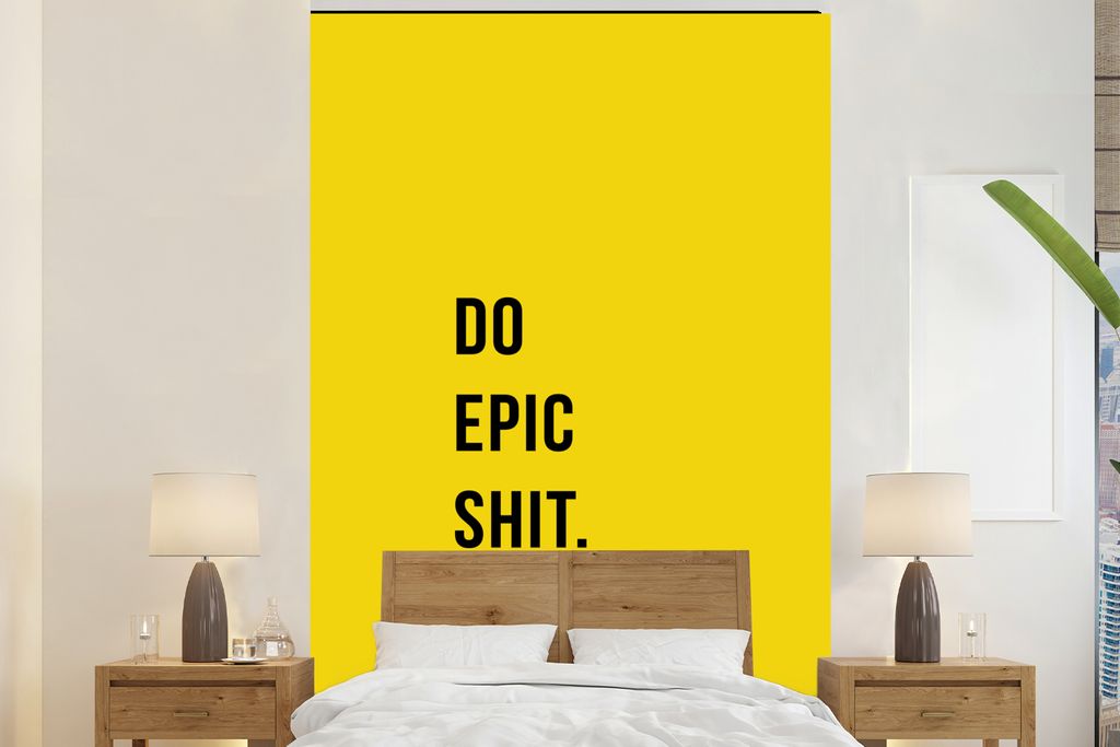 MuchoWow Fototapete für Wohnzimmer oder Schlafzimmer Wandtapete Vinyl Motivtapete Zitate - Mach epischen Scheiß - Gelb - 200x300 cm - Wanddekor...