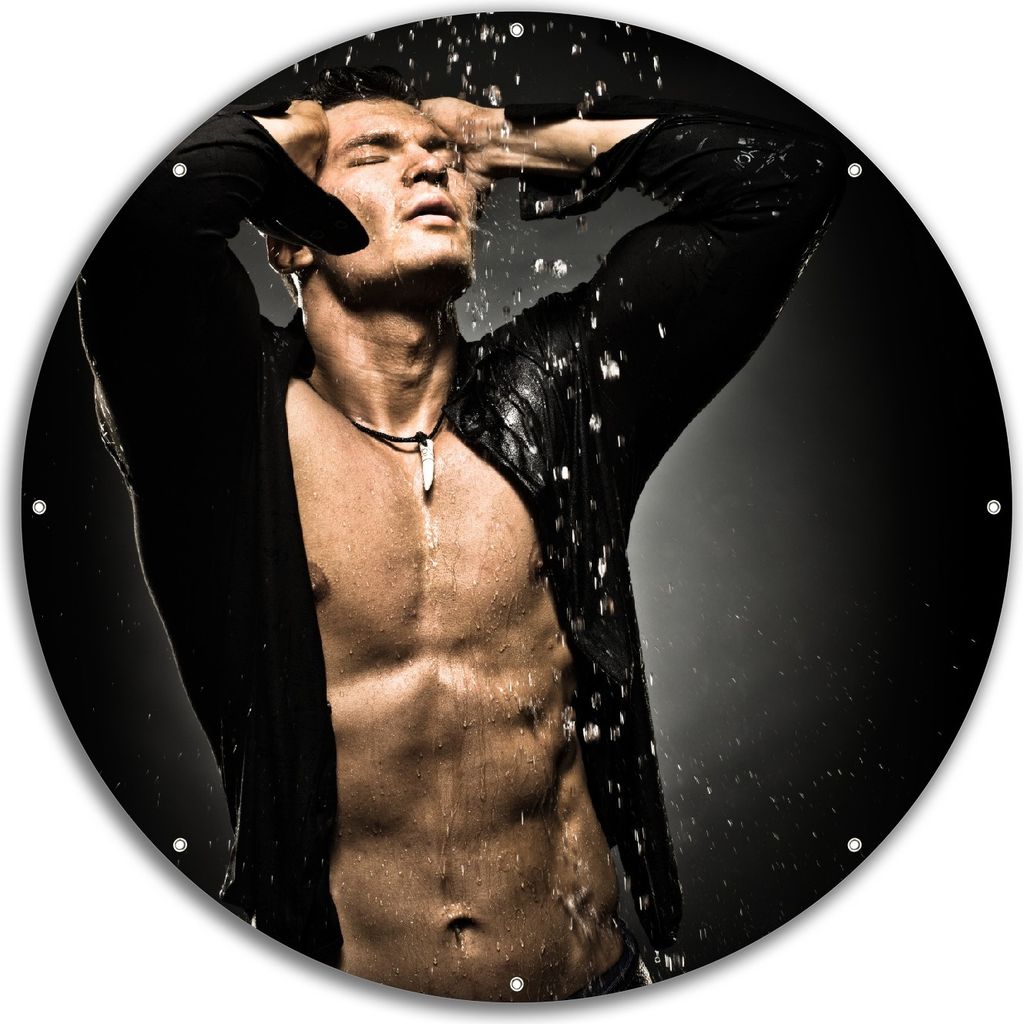 Wallario rundes Outdoor-Poster für Garten oder Balkon, Motiv Sexy Mann unter der Dusche, 60 cm Durchmesser