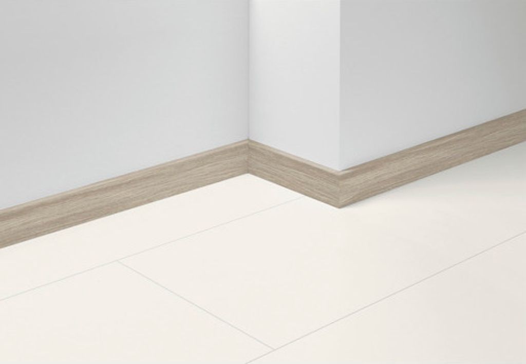 Sockelleiste SL18 Eiche D036 2200 x 70 x 16,5 mm