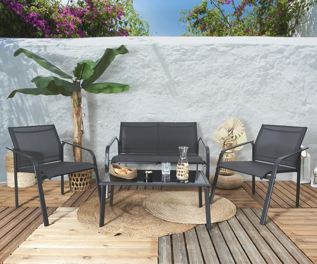 Salon de Jardin Naxos Gris en résine tressée avec table basse élégante
