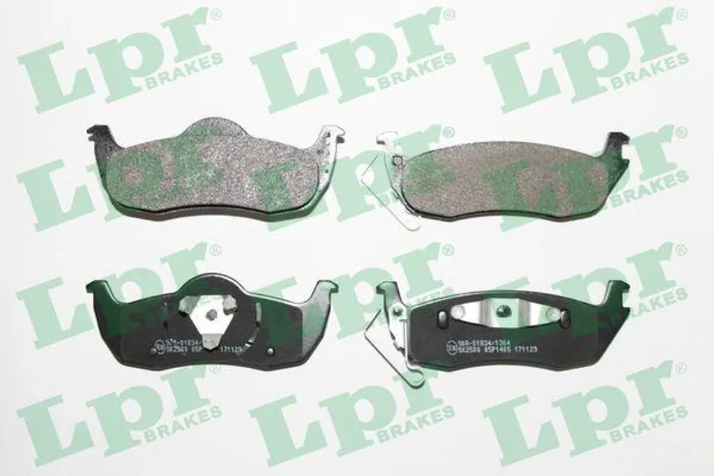 LPR 05P1405 Jeu de Plaquettes de Frein à Disque pour Cherokee OE 05080871AA