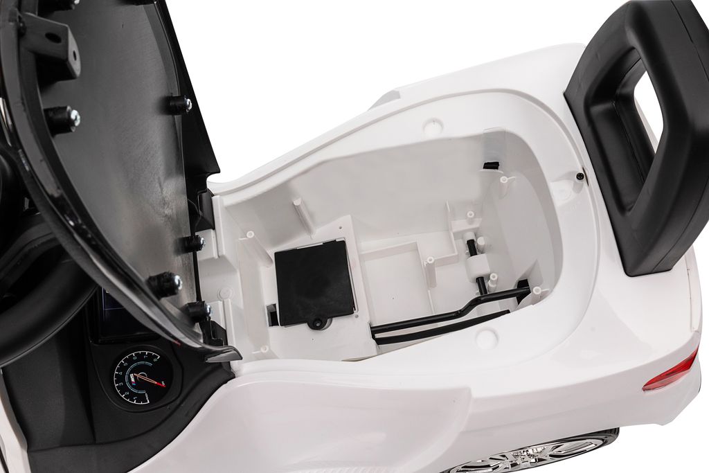 JAMARA Rutscher BMW M5 weiß Produktbild 13