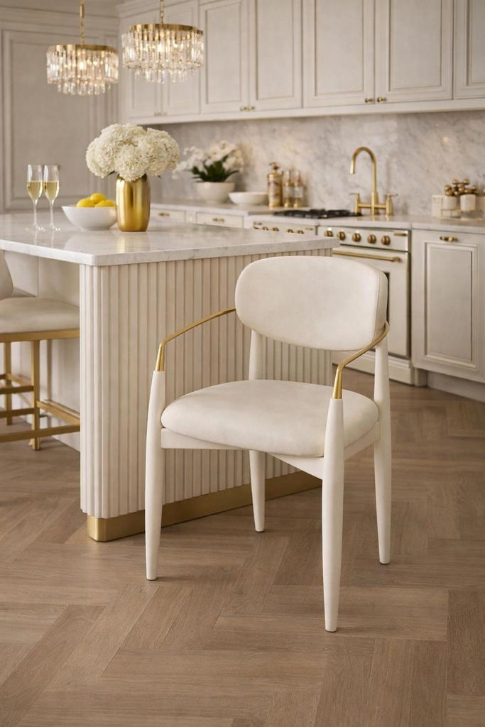 2er-Set elegante Polsterstühle in Creme mit goldenen Akzenten