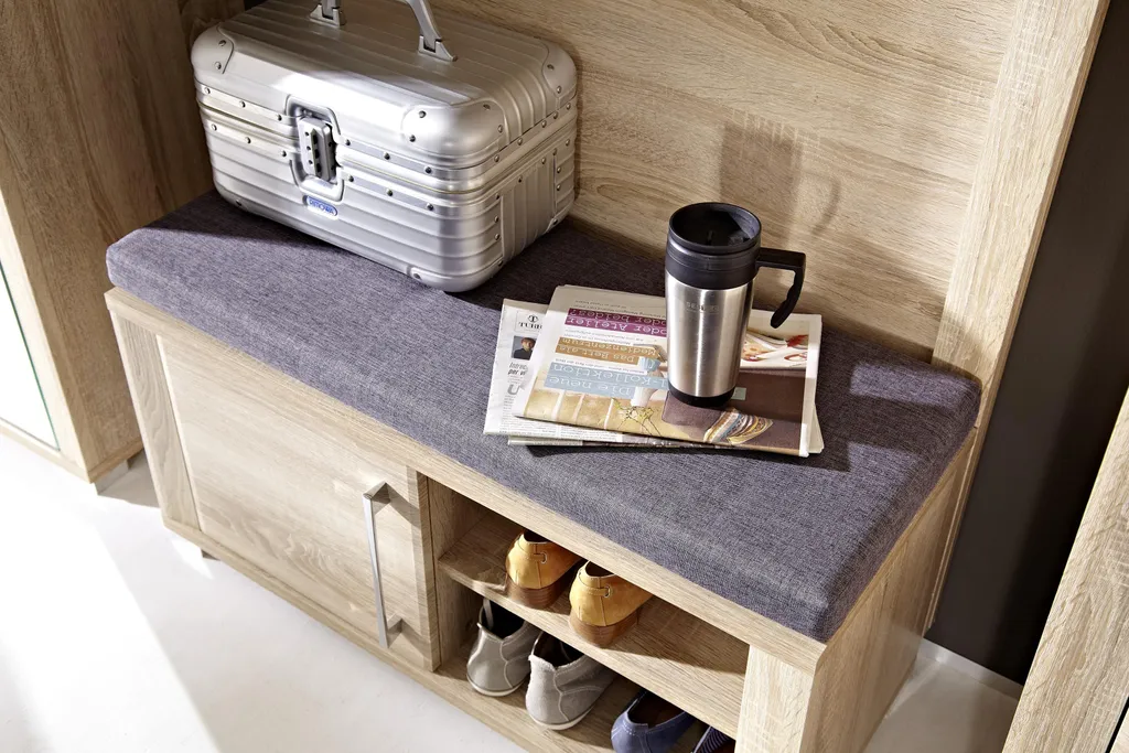 Gagner de la place avec le banc Davenport compact 90cm en chêne clair