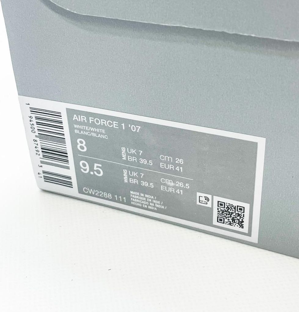 Pánské Sportovní Boty Nike Air Force 1 Low 07 Obrázek produktu 