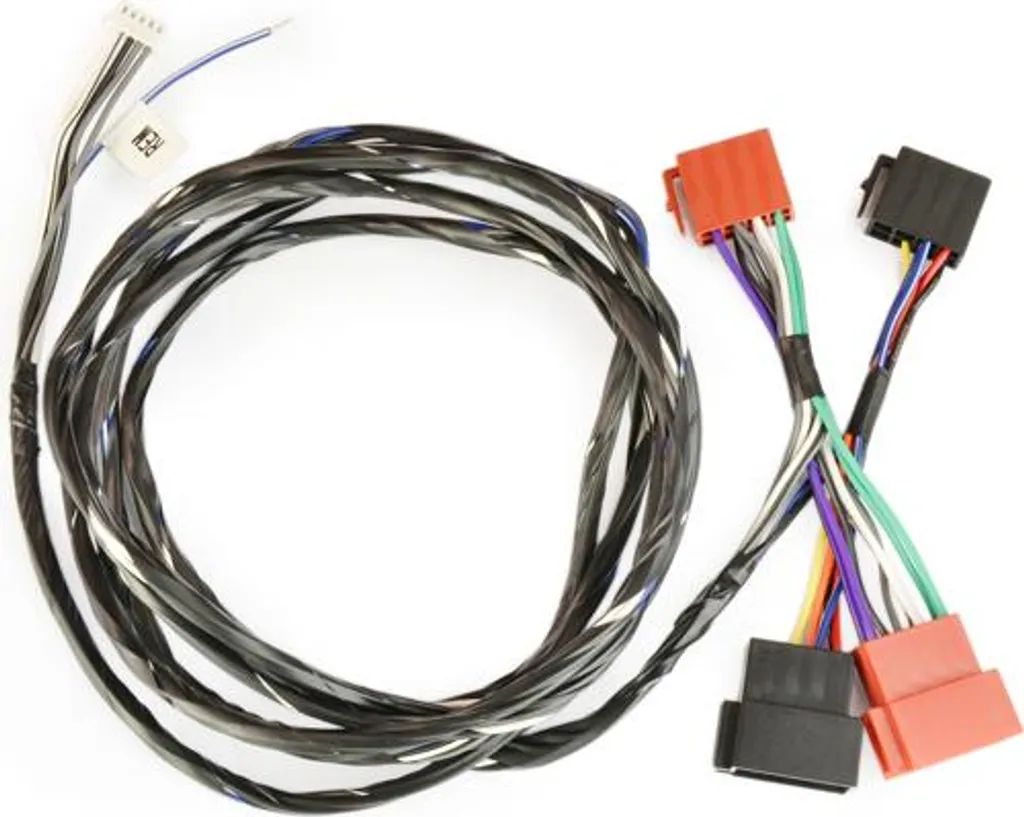 Câble subwoofer actif Axton ADUC-ISO1 avec connecteurs ISO Plug and Play