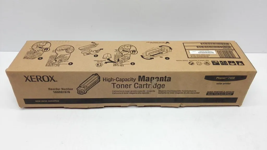 Toner Magenta Xerox Phaser 7400 Alta Capacità 106R01078 Originale
