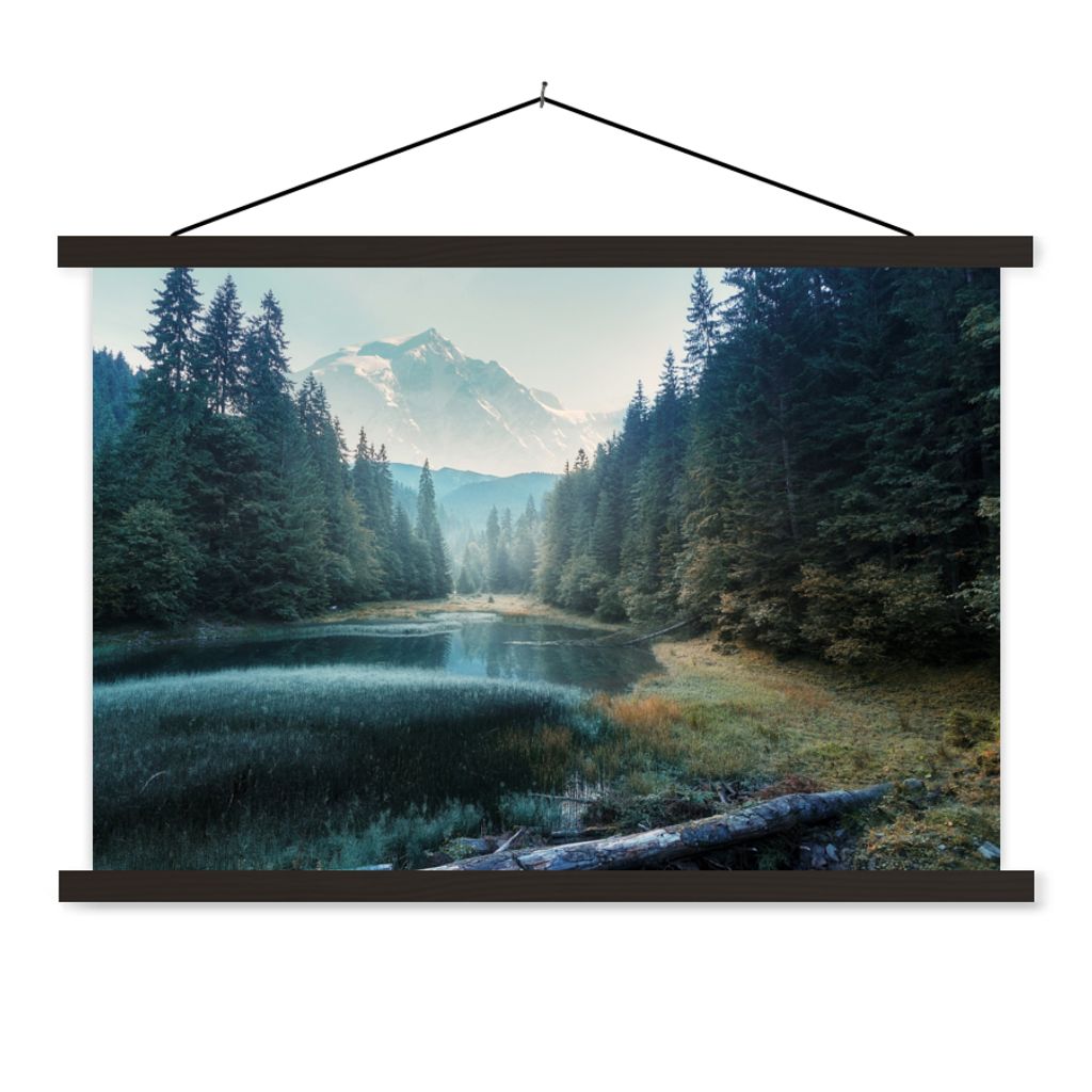 MuchoWow Textilposter Wald - Gras - Berge - Bäume - Natur 60x40 cm mit schwarzem Rahmen - Hölzernes