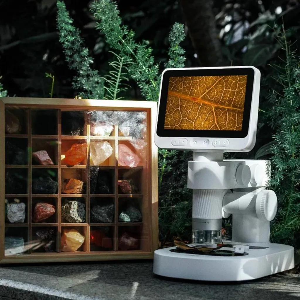 Microscope Connecté M2A Darwin Idéal pour Éducation et Étude Biologie
