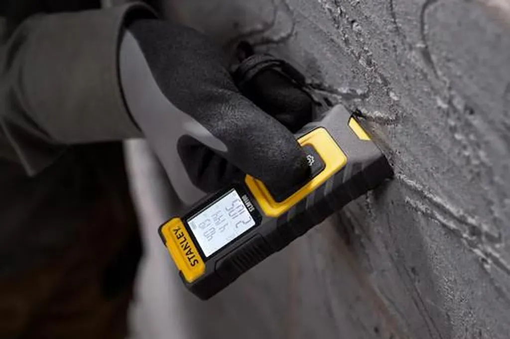 Mètre Laser Stanley SLM100 30m - Appareil de Mesure Digital Compact - 2