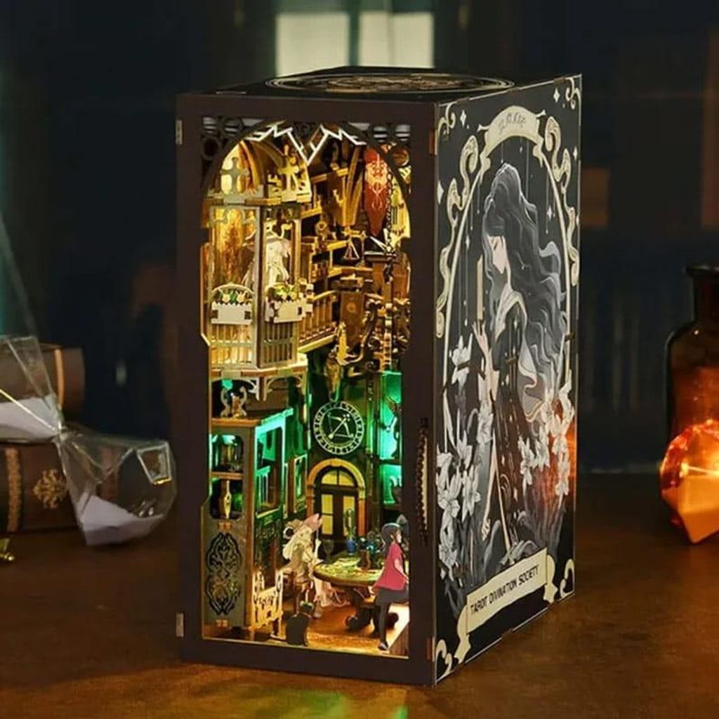 Maison miniature Book Nook - Cartes de Tarot - Puzzle 3D - Image du produit 