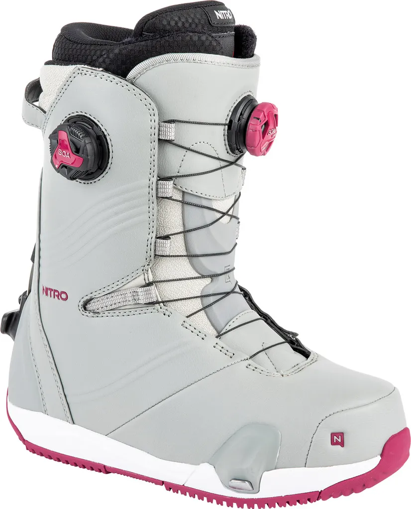 Botte de snowboard Nitro DYNASTY STEP ON BOA 39 pour skier sans effort