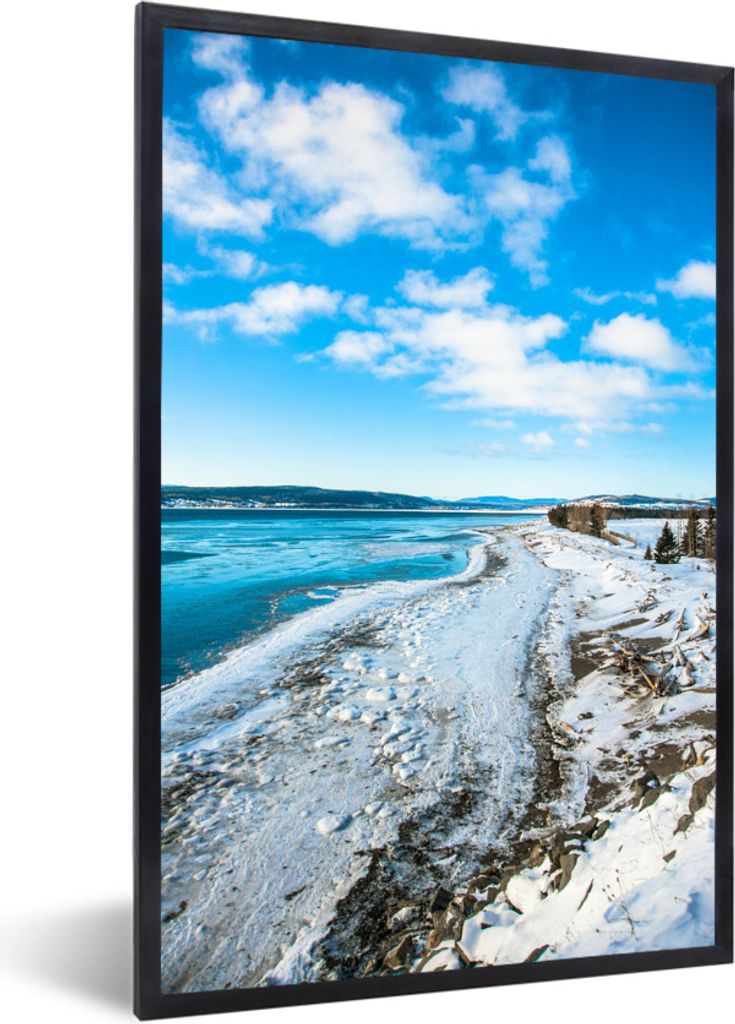 MuchoWow Gerahmtes Poster Küstenlinie im Forillon-Nationalpark in Quebec 60x90 cm - Poster mit Schwarzem Bilderrahmen Wandposter Rahmen Foto Bil...