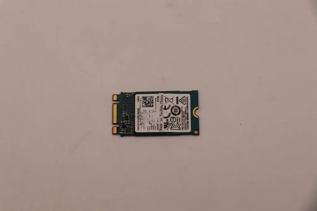 Lenovo 128GB M.2 2242 PCIe 3x2 NVMe SSD FRU 00UP650 - Ricambio Originale