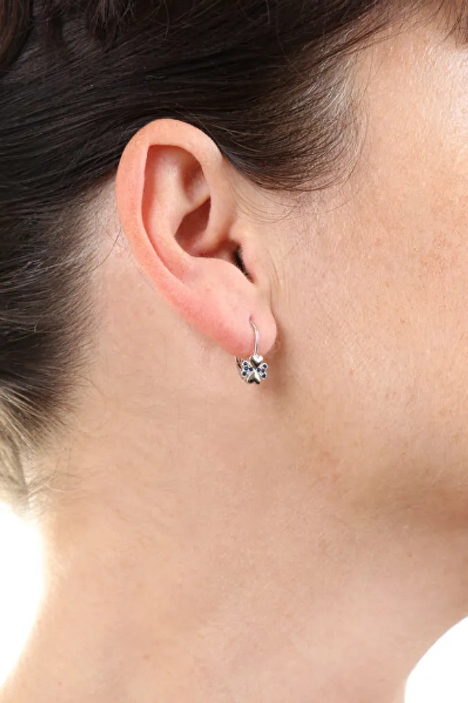 Boucles d'oreilles trèfle argentées E0000570 avec zircons bleus