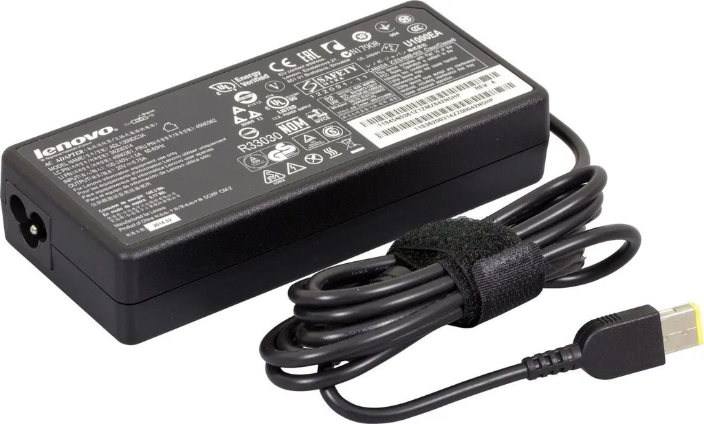 Alimentation Lenovo ThinkPad 135W pour le télétravail et bureau
