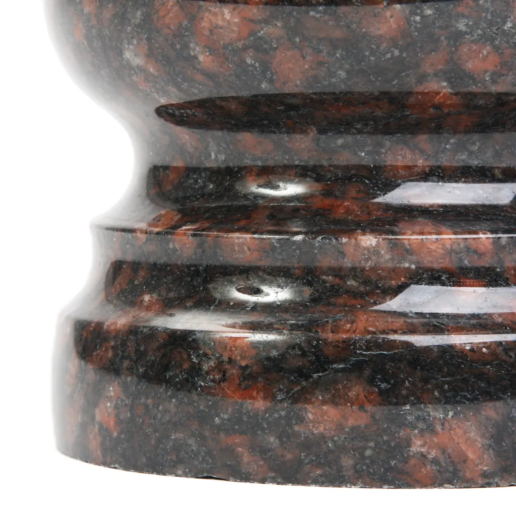 Vase funéraire anti-gel en granit Ruby Star durable et lesté