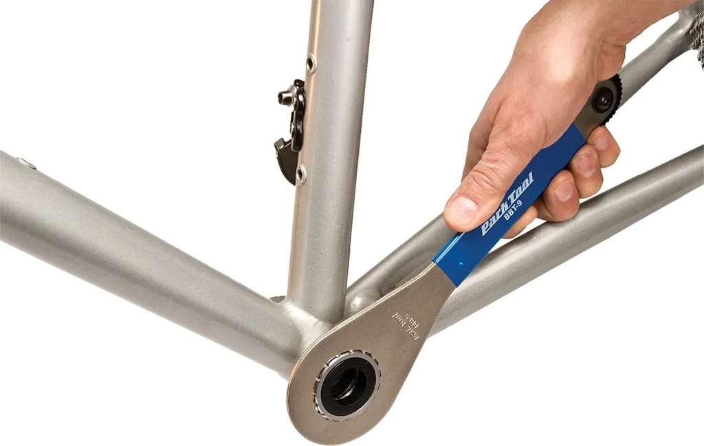 Park Tool BBT-9 Clé Hollowtech II pour Boîtier de Pédalier 44mm PT-BBT-9