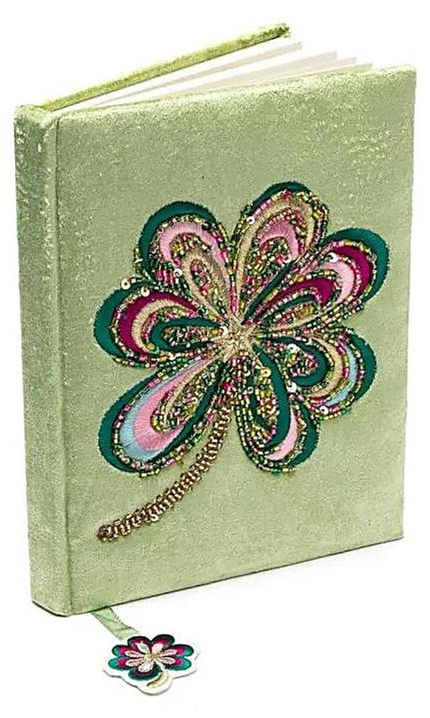 Notizbuch Samtgrün mit vierblättrigem Kleeblatt - 20x15 cm