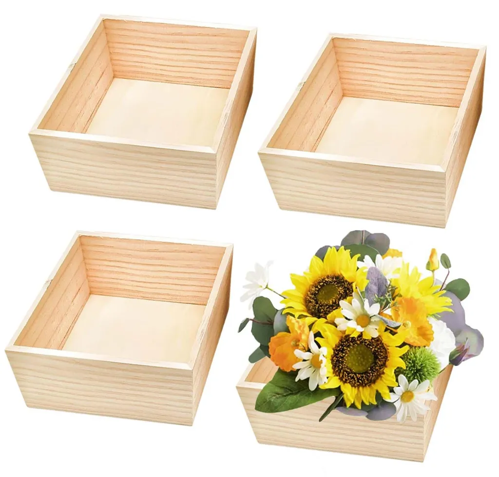 Caissette de rangement en bois brut carré petit modèle pour le bureau