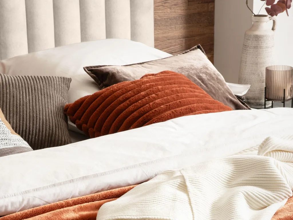 Housse de coussin Polar Done en fausse fourrure douce - 45x45 cm beige