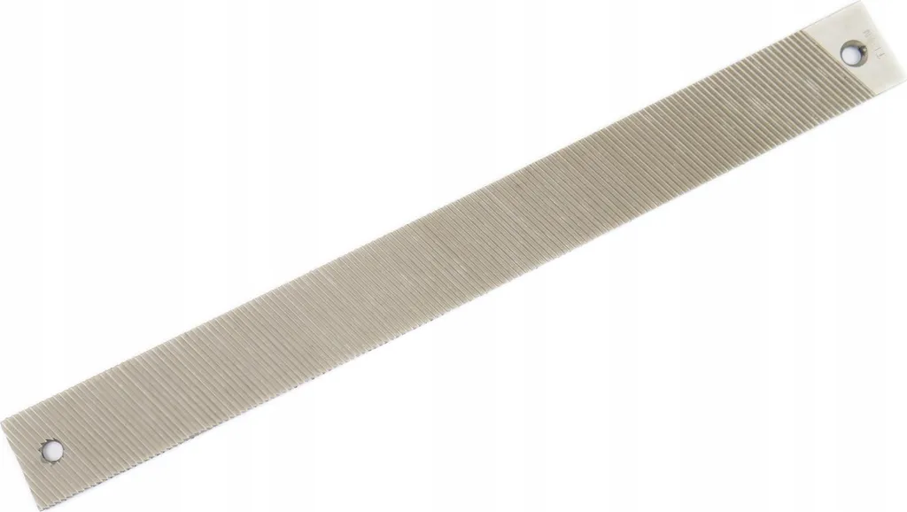 Râpe à étamer pour carrosserie en titane : précision surfaces plates