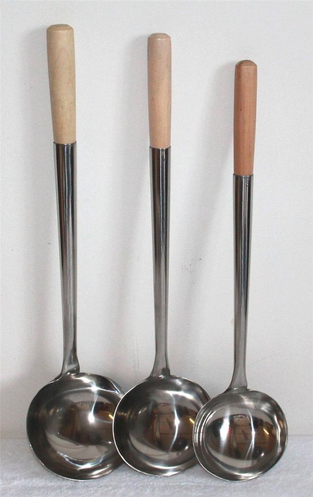 07 Schöpfkelle 3'er Set Edelstahl Größe L M S mit Holzgriff, genietet