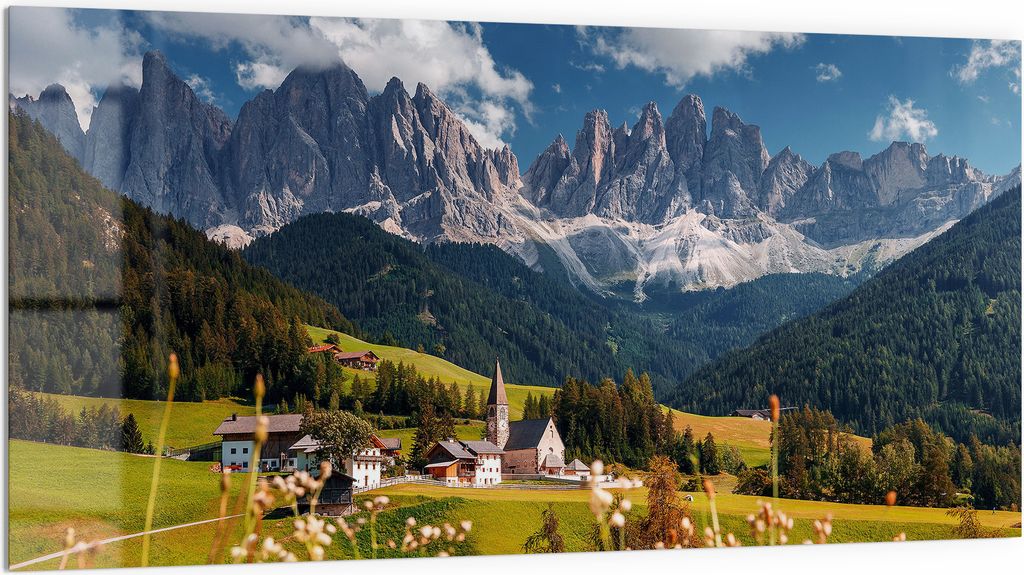 DEQORI Küchenrückwand Glas 100x50 cm 'Charmantes Dolomitental' Spritzschutz Bad Rückwand Küche