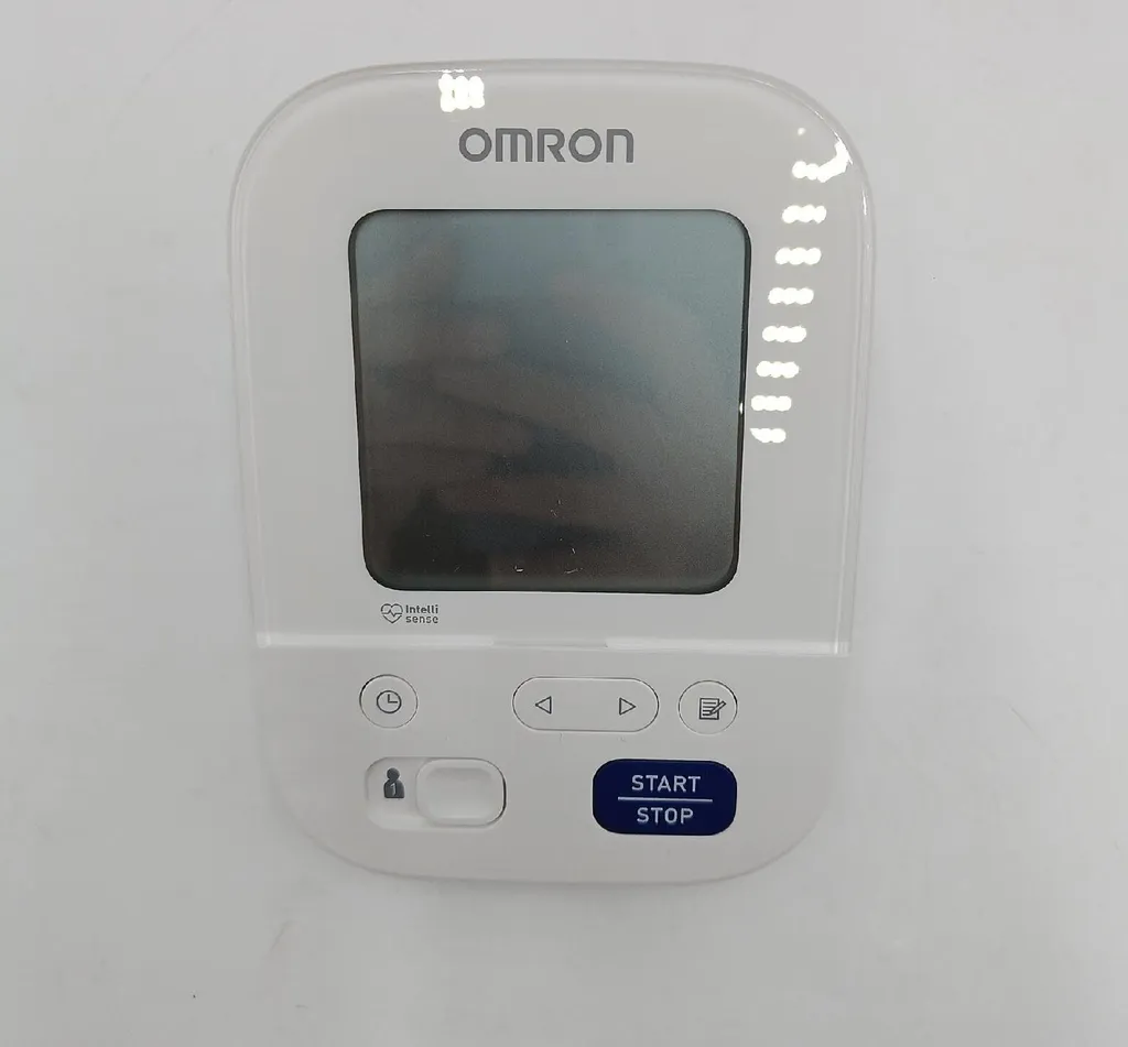 Omron X3 Comfort: Il Misuratore di Pressione più venduto e Affidabile