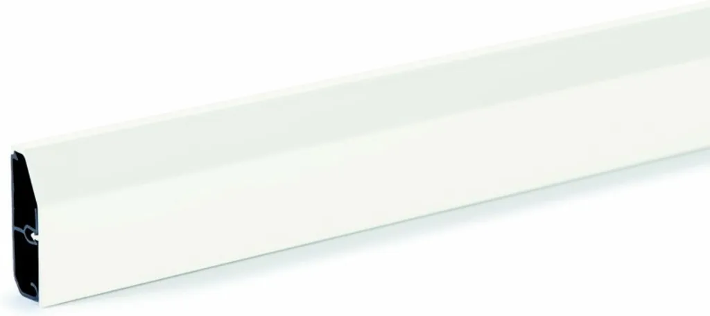 Plinthe électrique PVC blanc 70x20mm rail de passage pour câble