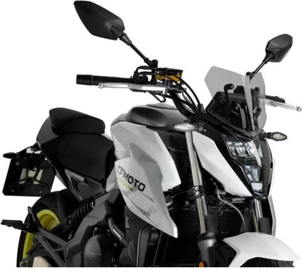 Pare-brise Sport Puig CFMoto 650 NK - Réduit la Fatigue et le Vent Frontal