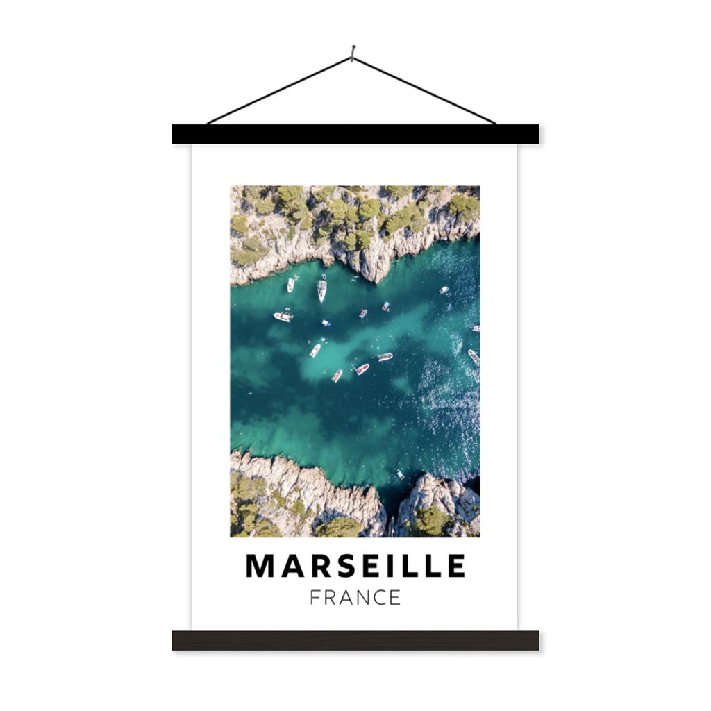 MuchoWow Textilposter Frankreich - Marseille - Boot 60x90 cm mit schwarzem Rahmen - Poster Wohnzimmer