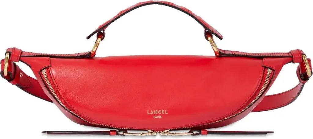 Sac Lancel Origami Rouge en Cuir Grainé - Design Géométrique Ajustable