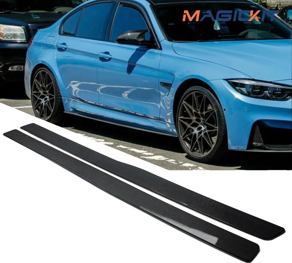 Baguettes de porte look carbone texturé avec fixation autocollante
