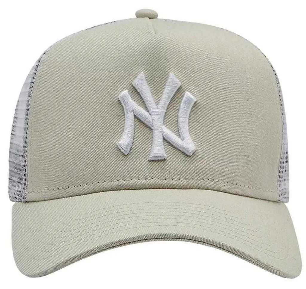 Casquette New Era 9Forty beige réglable : confort et fraîcheur PP9893