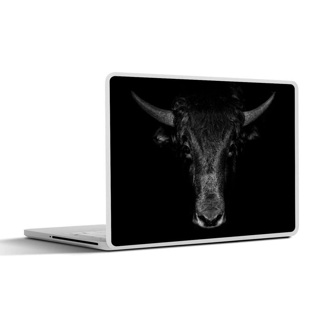 MuchoWow Laptop Aufkleber Sticker Cover Taurus - Tiere - Schwarz - Weiß 32.5x23.5 cm - Sticker für Laptop - Selbstklebend