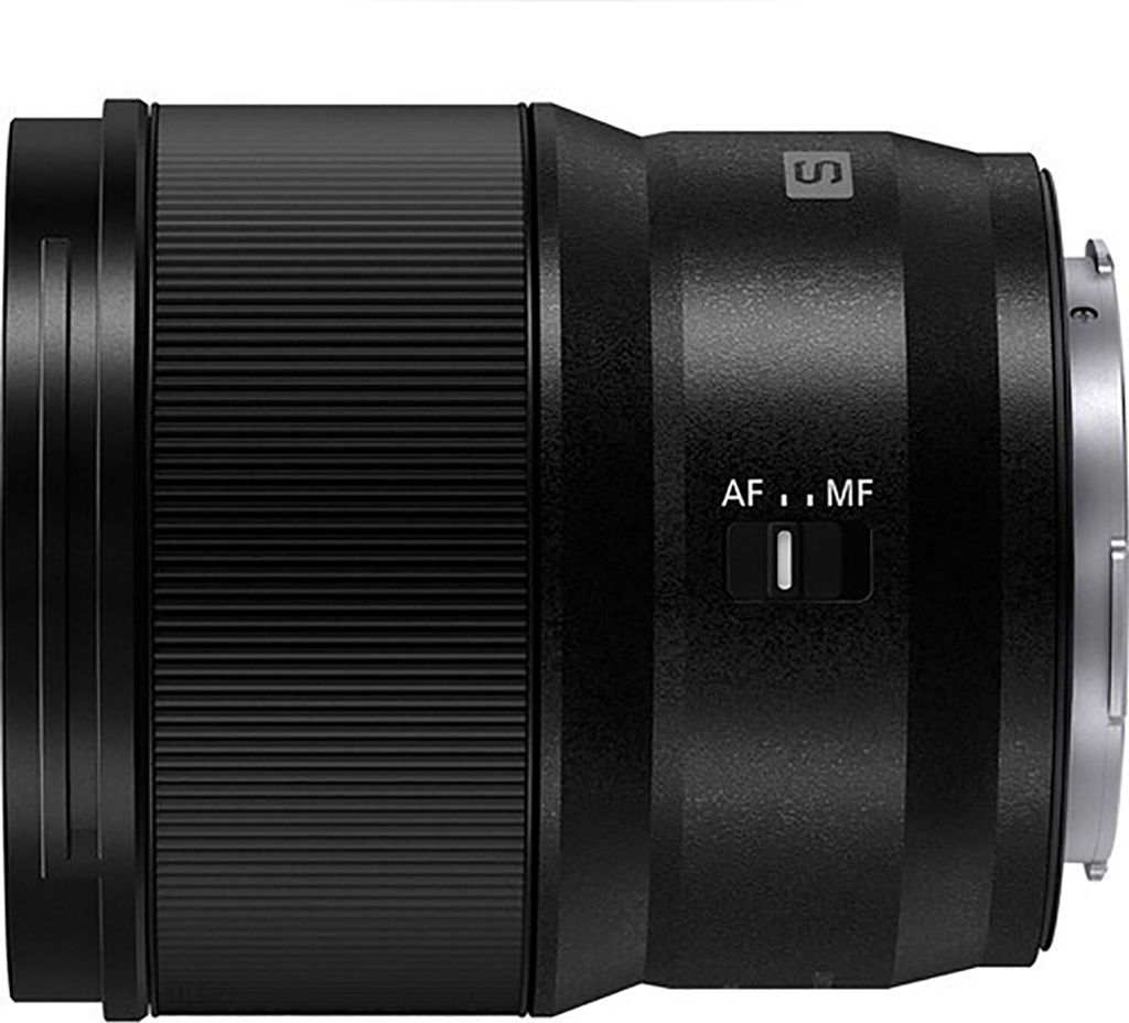 Panasonic Lumix S 50mm f/1.8 White Box lens