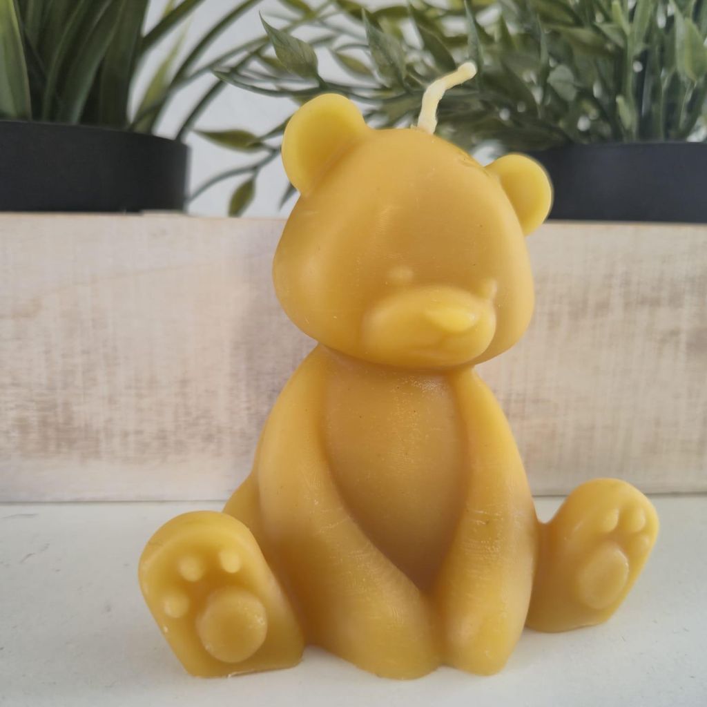 Bienenwachskerze sitzende Bären Kerze 9 cm